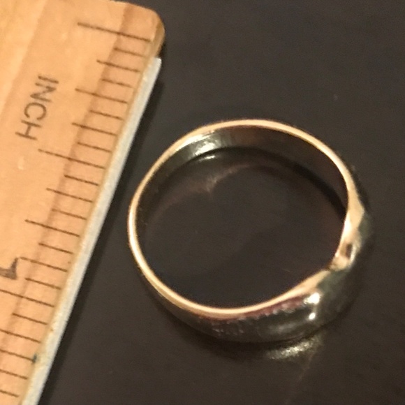 Fashion Ring for Women Heart Shape Alloy Metal Gold-Color New - Picture 2 of 2